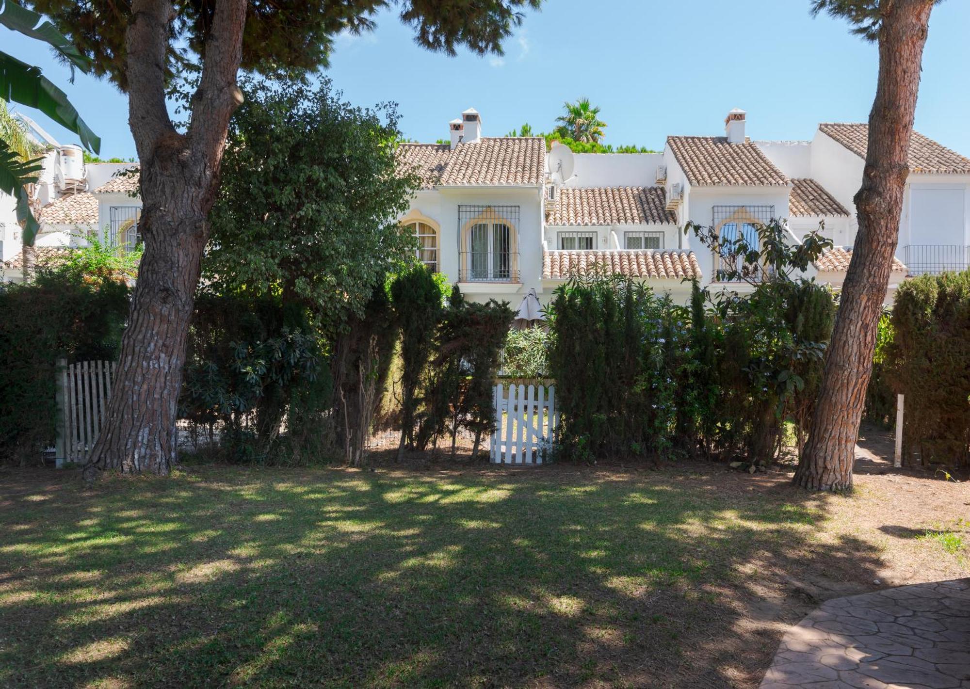 Wintowinrentals Townhouse, Pool & Beach Marbella Exterior foto